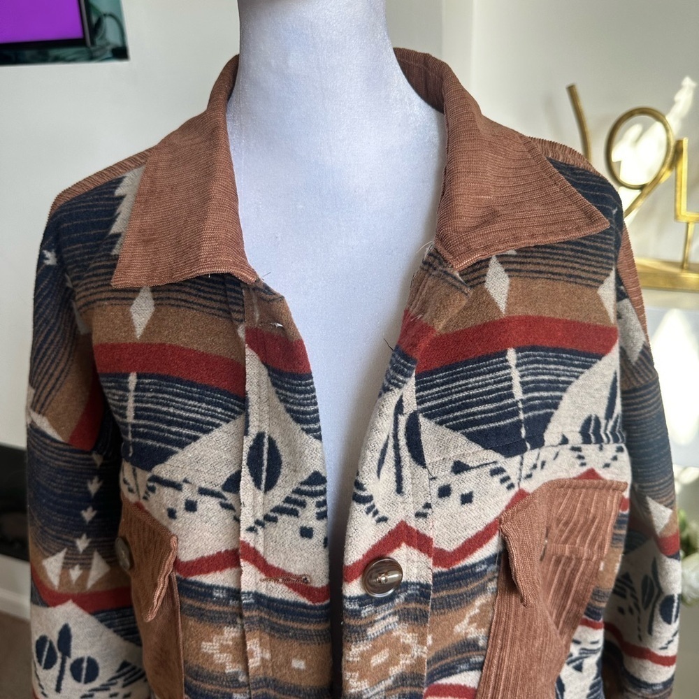 1.4.3. Story by Line Up Women's Patterned Jacket - Brown, Blue, Red - Picture 4 of 8